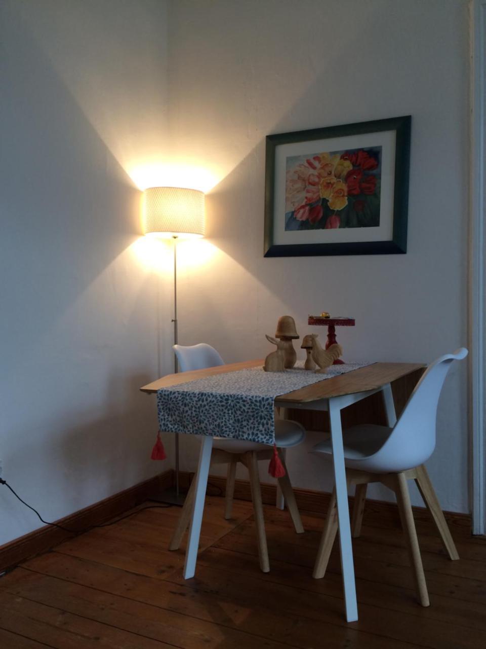 Ferienwohnung Schoenwaelder Mit Kleiner Terrasse Und Wall Box Buxtehude Exterior photo